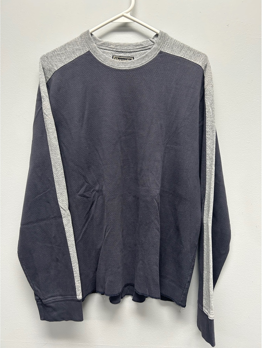 Vintage Y2K Abercrombie & Fitch Men's Long Sleeve Waffle Knit Shirt